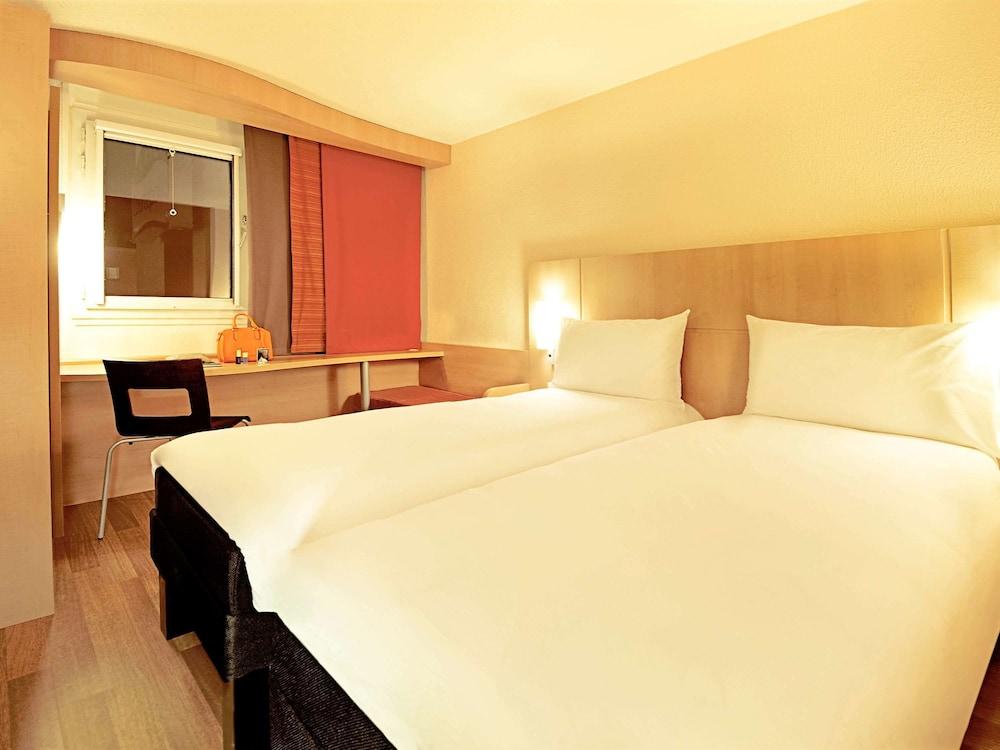 B&B Hotel Les Sables-D'Olonne Centre Gare Exterior photo
