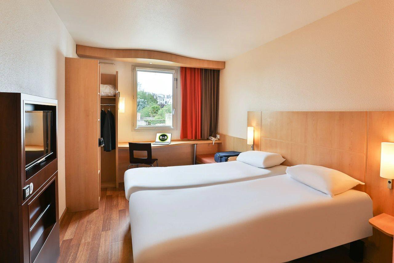 B&B Hotel Les Sables-D'Olonne Centre Gare Exterior photo