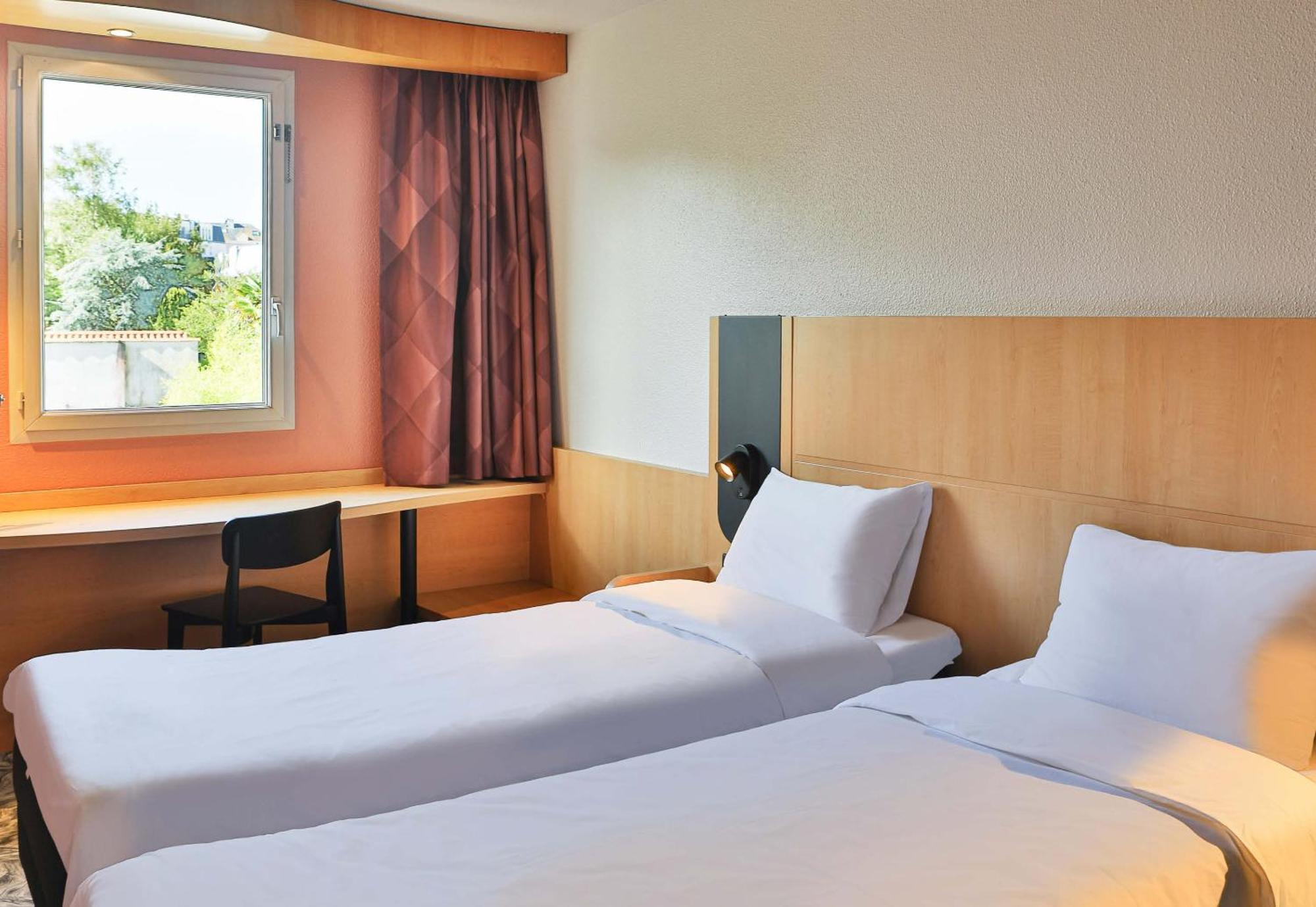 B&B Hotel Les Sables-D'Olonne Centre Gare Exterior photo