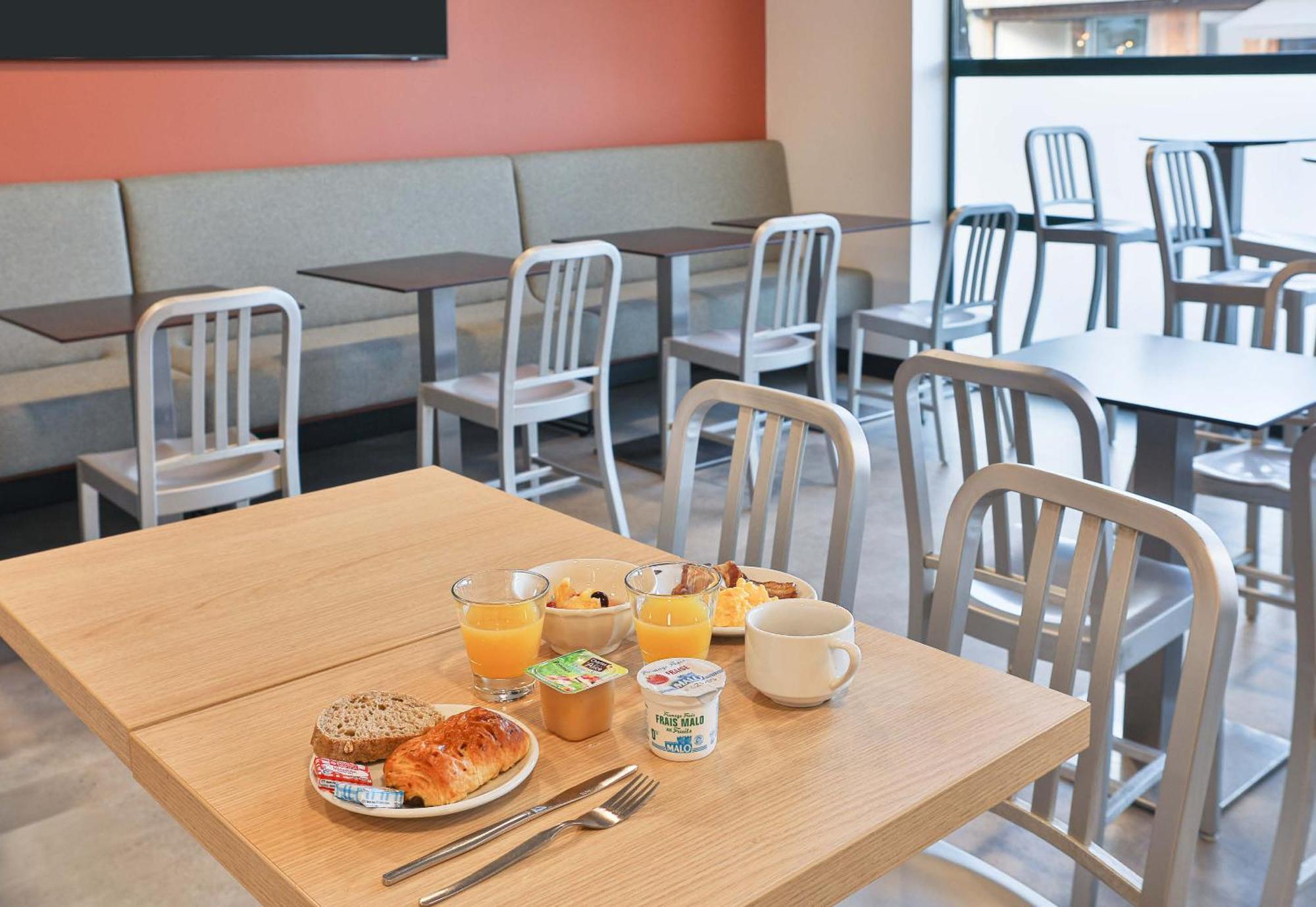 B&B Hotel Les Sables-D'Olonne Centre Gare Exterior photo