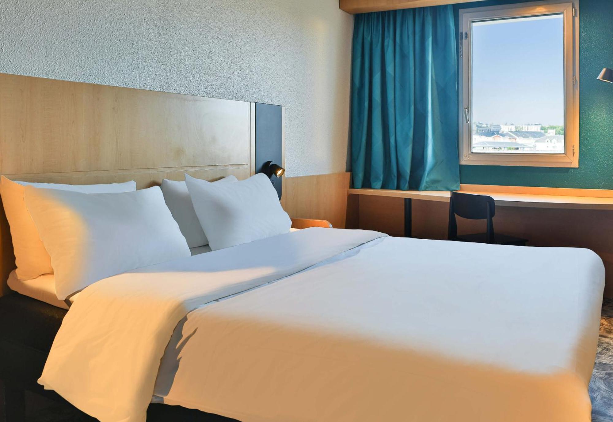 B&B Hotel Les Sables-D'Olonne Centre Gare Exterior photo