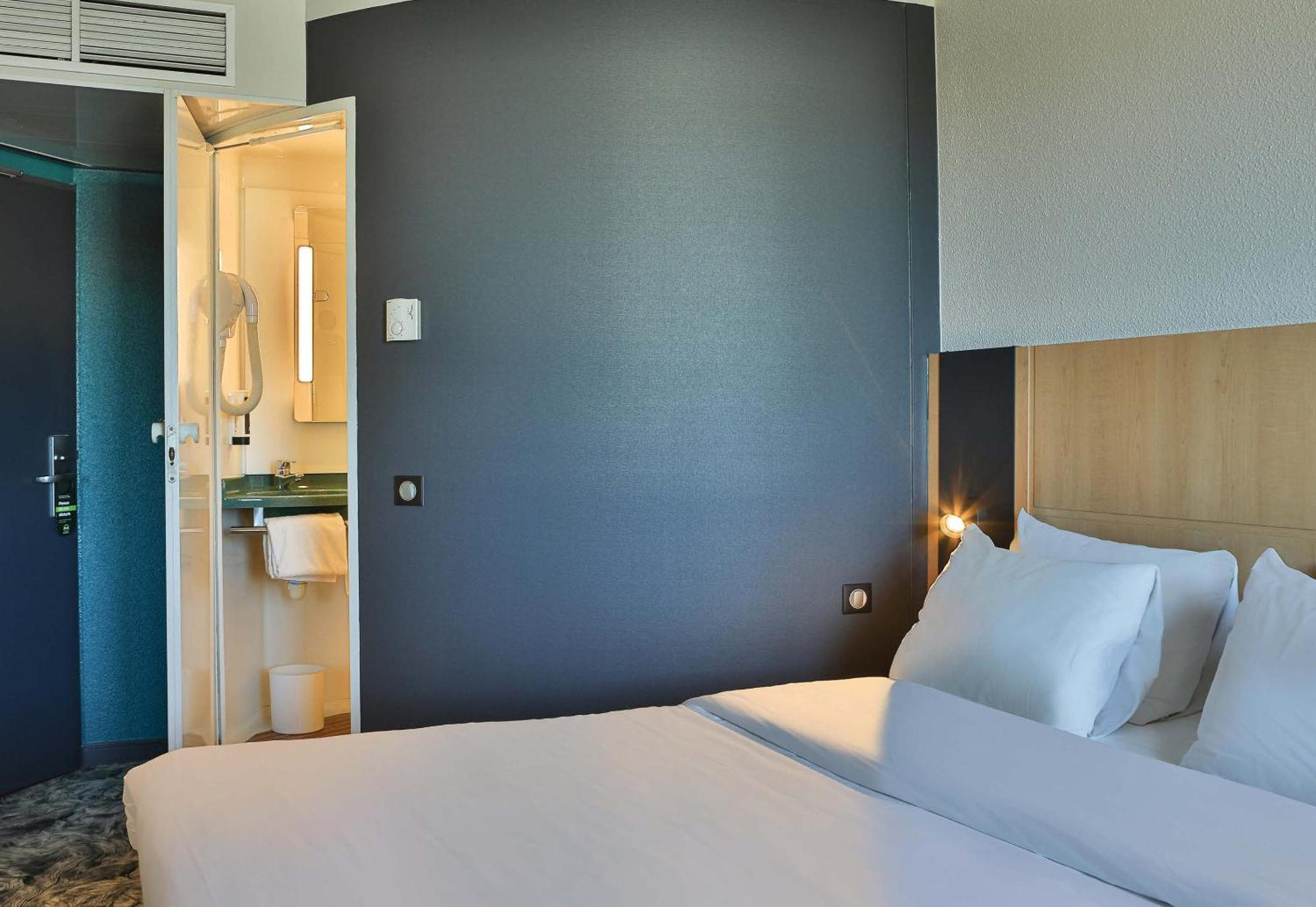 B&B Hotel Les Sables-D'Olonne Centre Gare Exterior photo